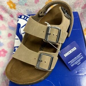 Birkenstock Milano women’s Sandals - Beige with Silver Buckles